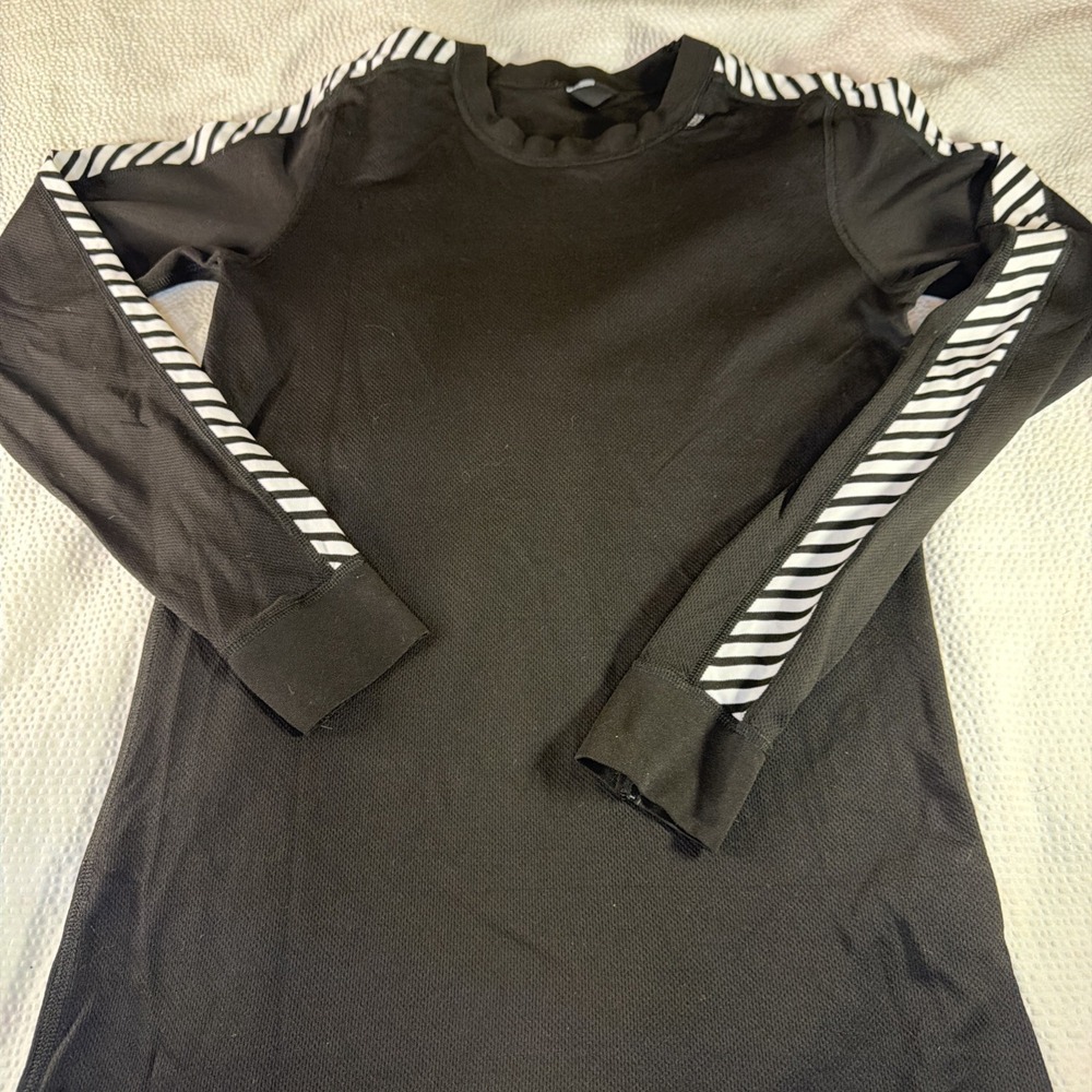 Helly Hansen Women's Large LIFA Stripe Crew Womens Base Layer Top Long Sleeve